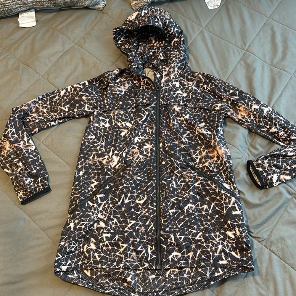 Lululemon Miss Misty Jacket II MINT Condition! Never worn.